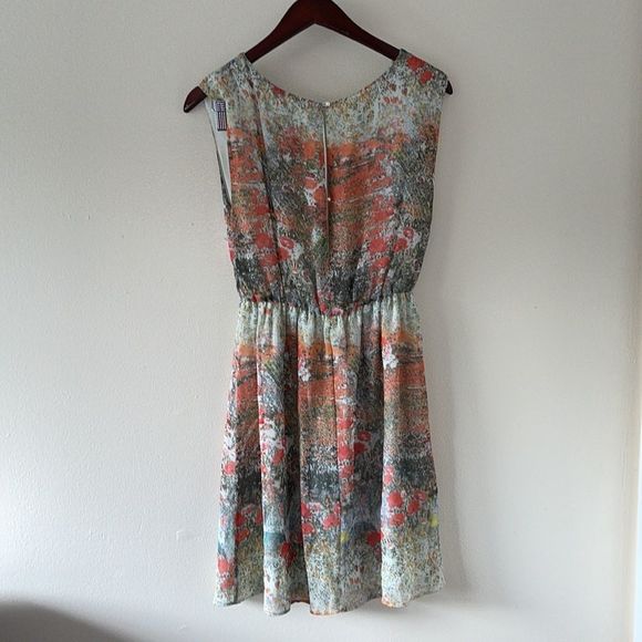 Alice + Olivia Floral Printed Mini Dress in Multicolor Silk Water colours - Picture 9 of 16